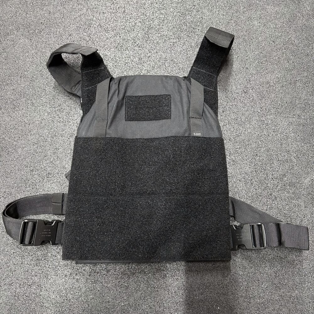 Outlet: 5.11 Gewichtsweste inkl. Gewichtsplatten Gesamtgewicht: 5,69kg